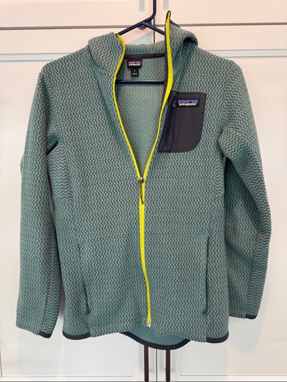 Patagonia Green Zip Fleece Jacket with Yellow Trim